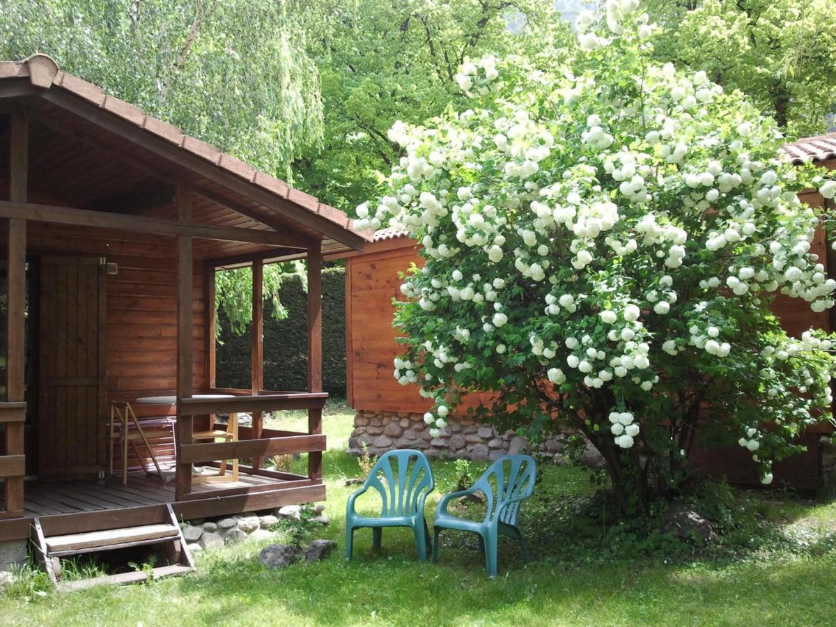 Les Chalets Quazemi A Casteil Eksteriør bilde